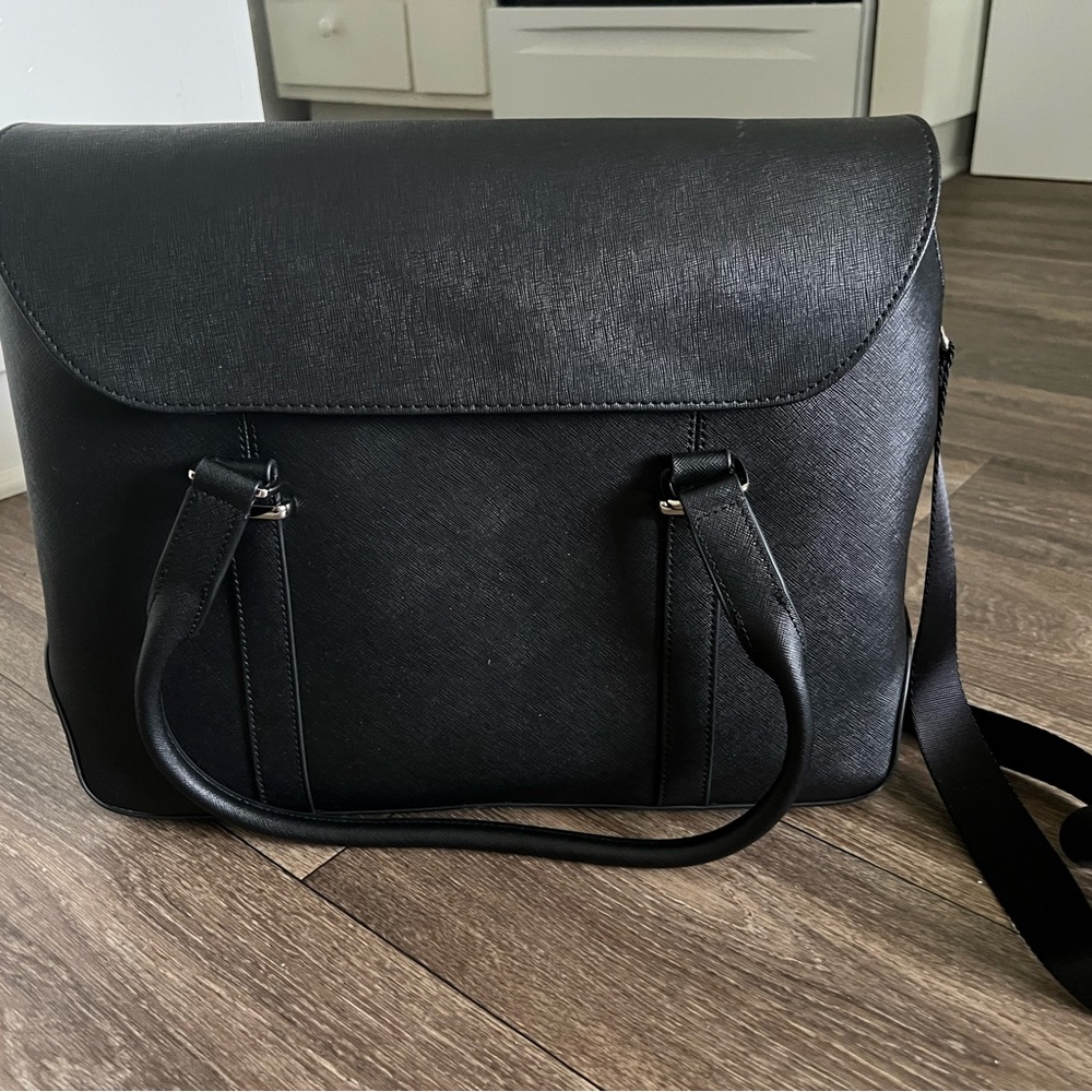 Black Women’s Executive Leather Briefcase with Flap Closure